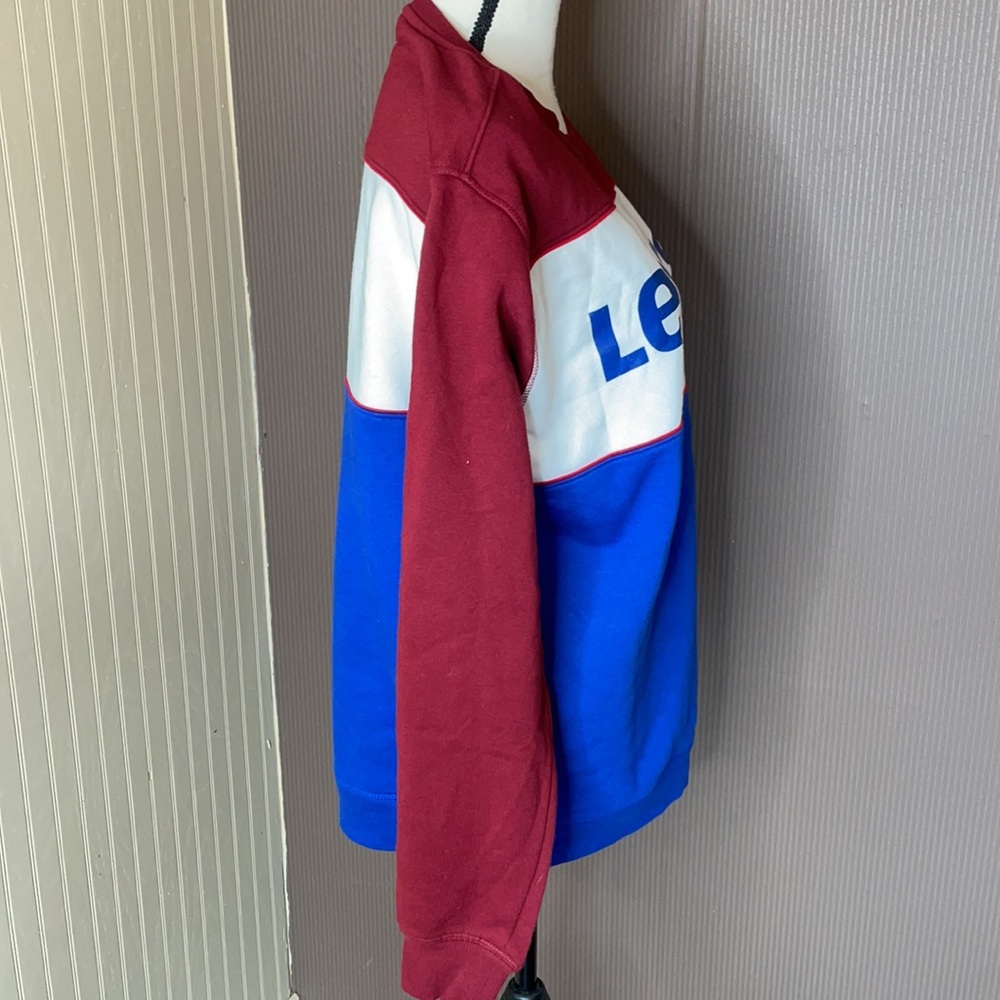 Levi’s sweatshirt vintage style size xlarge red/blue/white - Picture 2 of 6